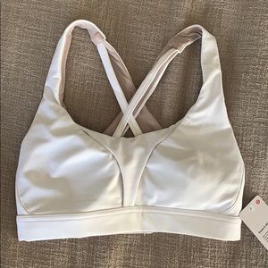 NWT Lululemon Stash It All Bra